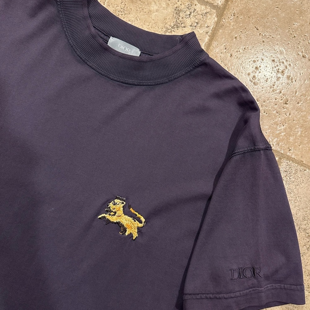 Dior x Peter Doig Mauve Lion Embroidery Purple T-Shirt - Picture 7 of 14
